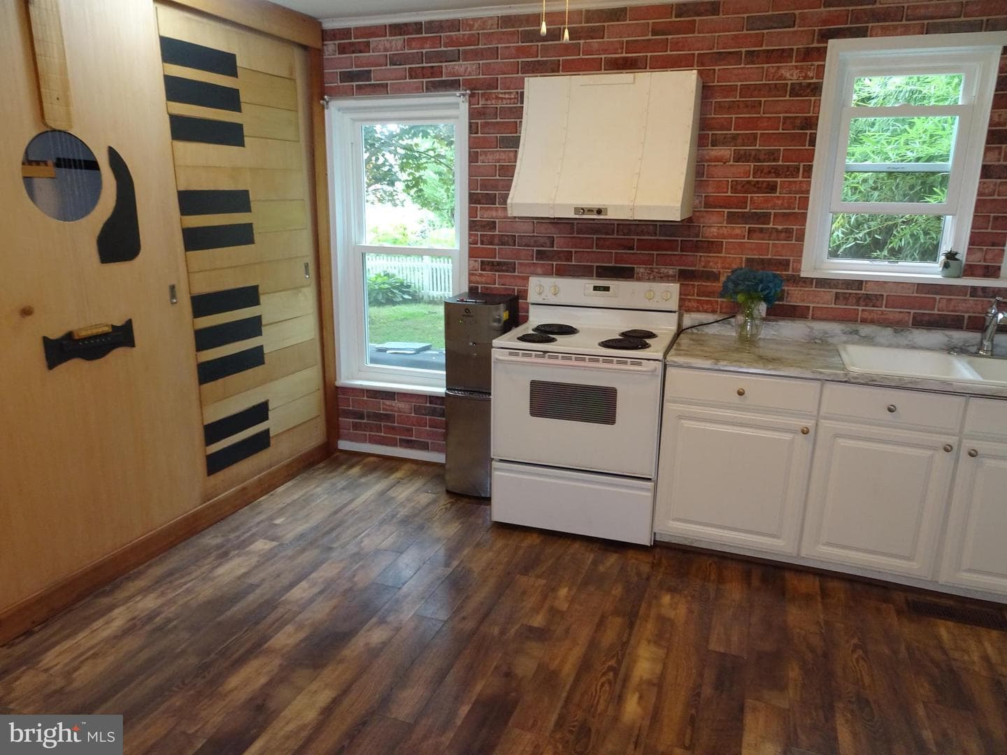 203 N Vesper Street photo 4
