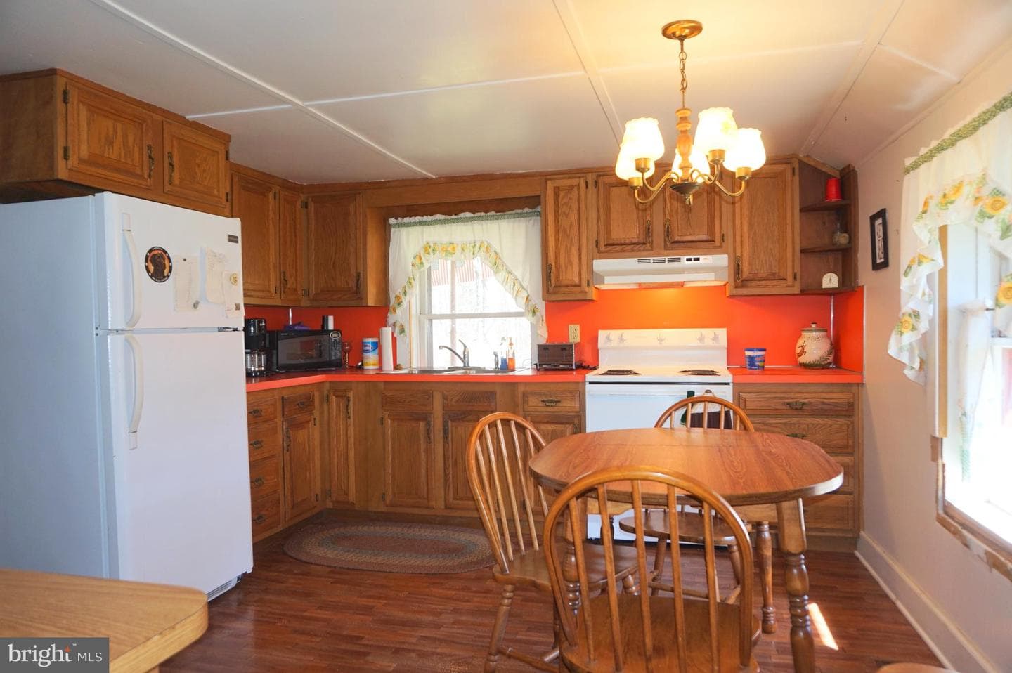 37 Ruby Lane photo 10