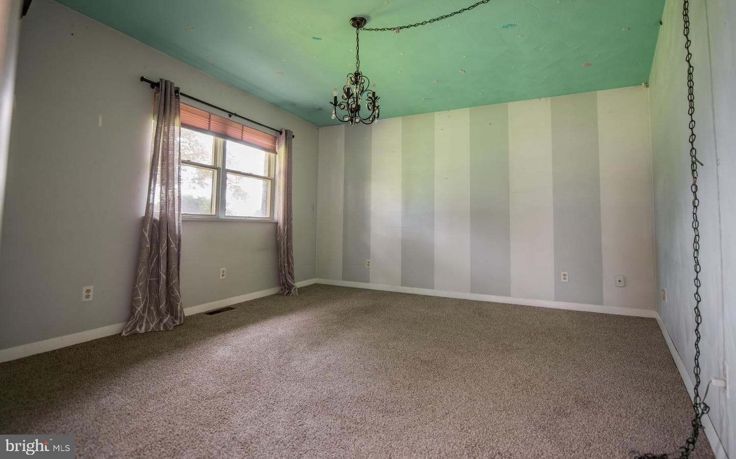 727 Ridge Road photo 14