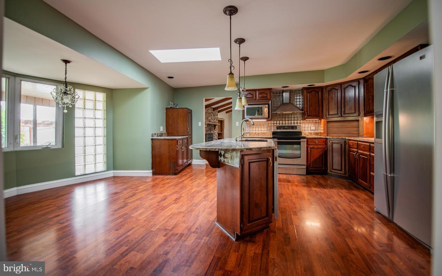 727 Ridge Road photo 19