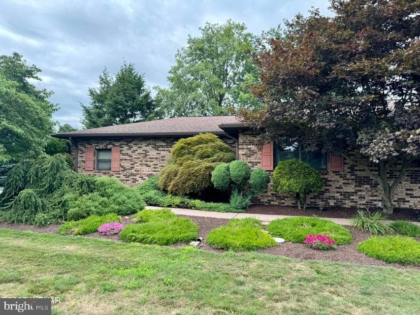 727 Ridge Road photo 40