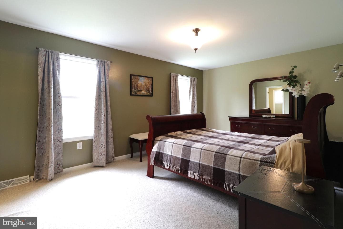 41 Slopeys Lane photo 32