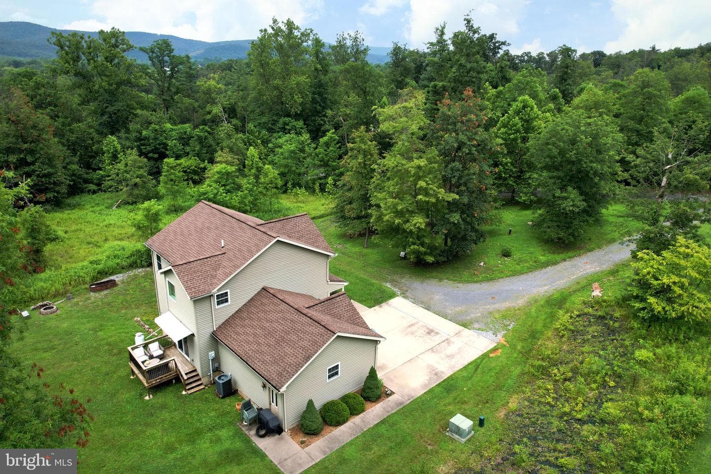 41 Slopeys Lane photo 52