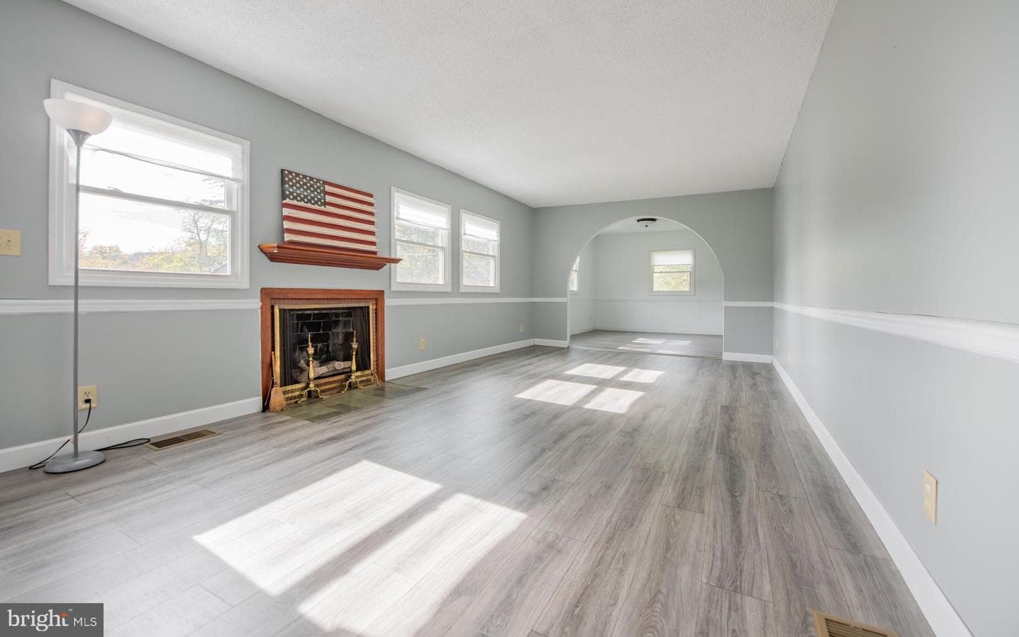 6 Oak Lane photo 4