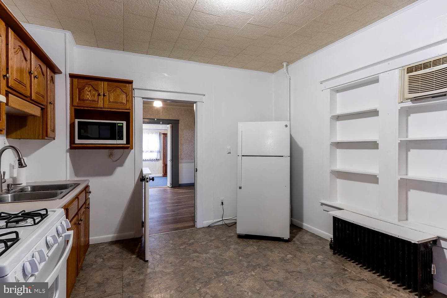 105 West Central Avenue photo 11