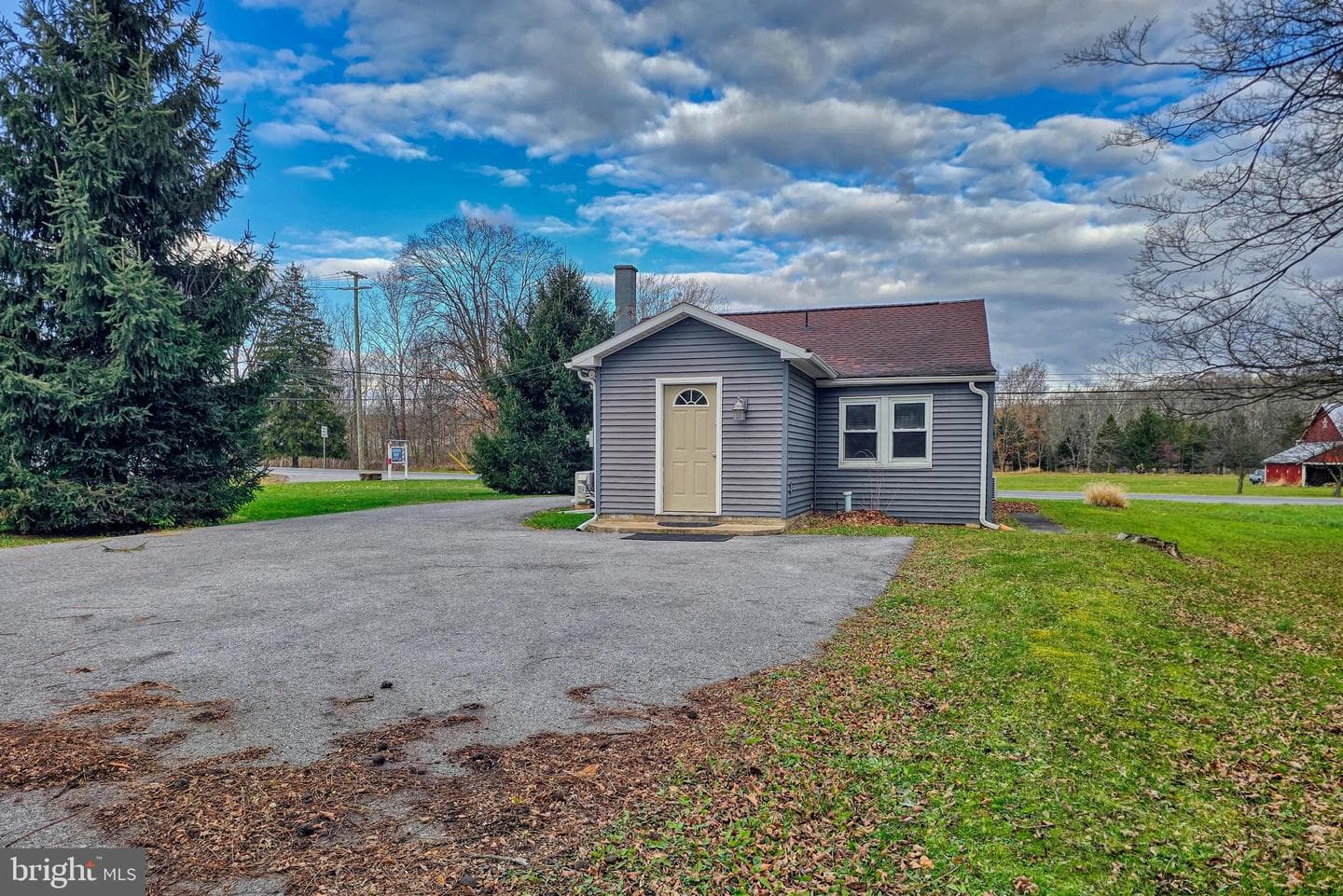 4986 Nittany Valley Drive photo 4