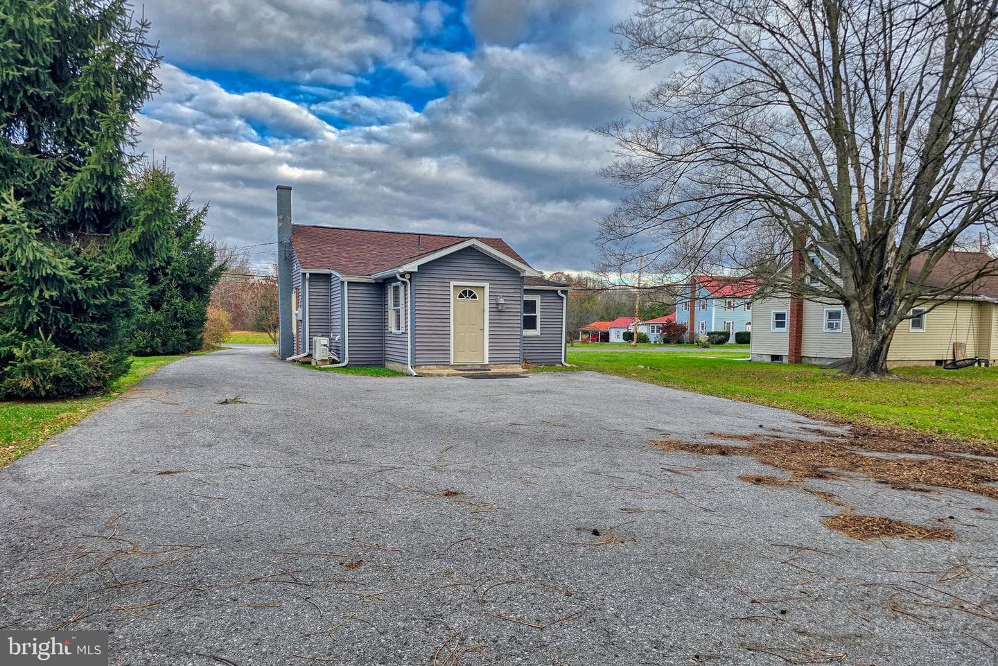 4986 Nittany Valley Drive photo 5