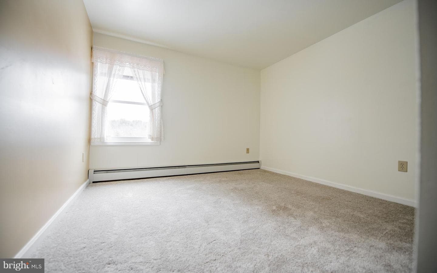 1094 Redwing Road photo 17