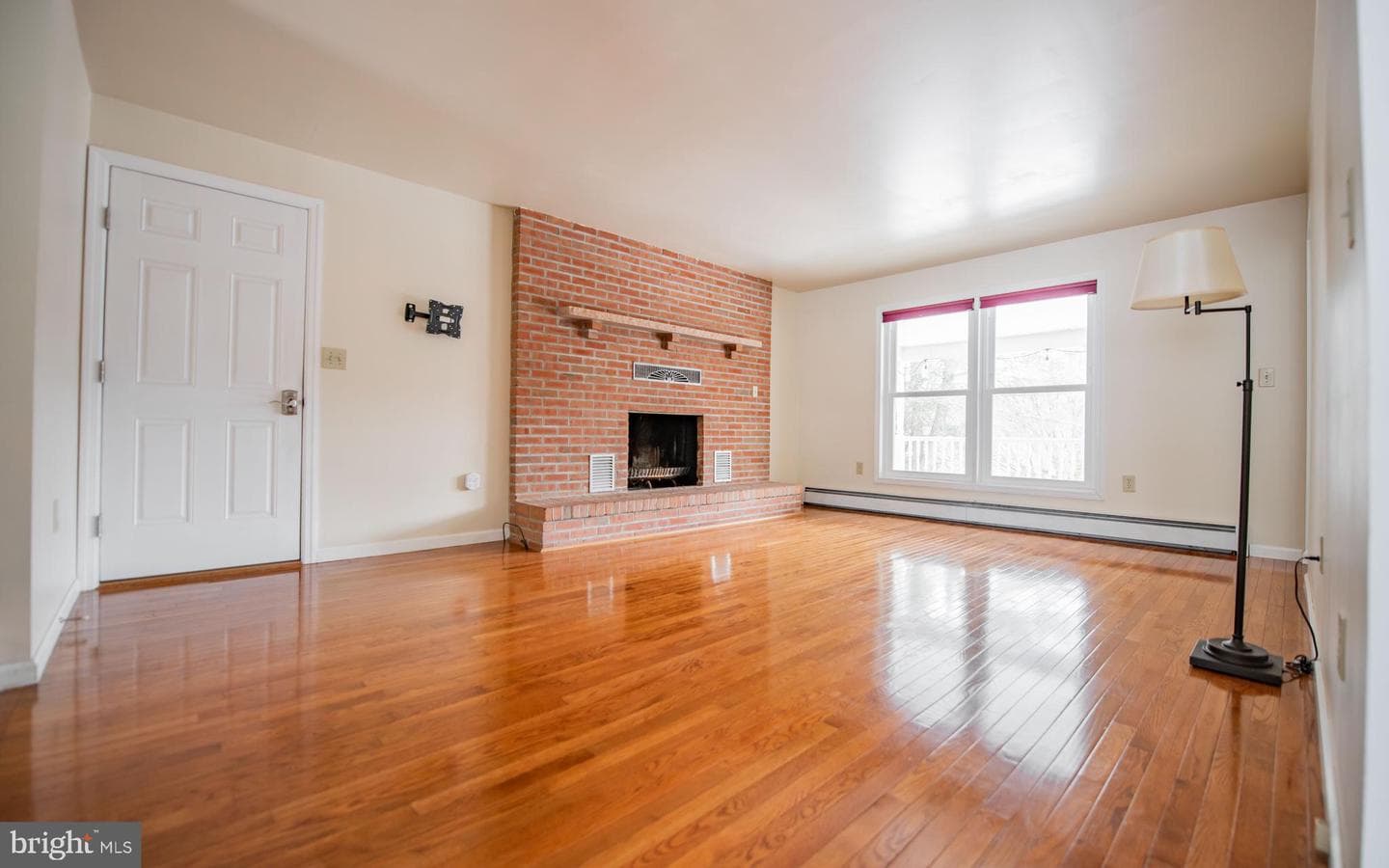 1094 Redwing Road photo 7