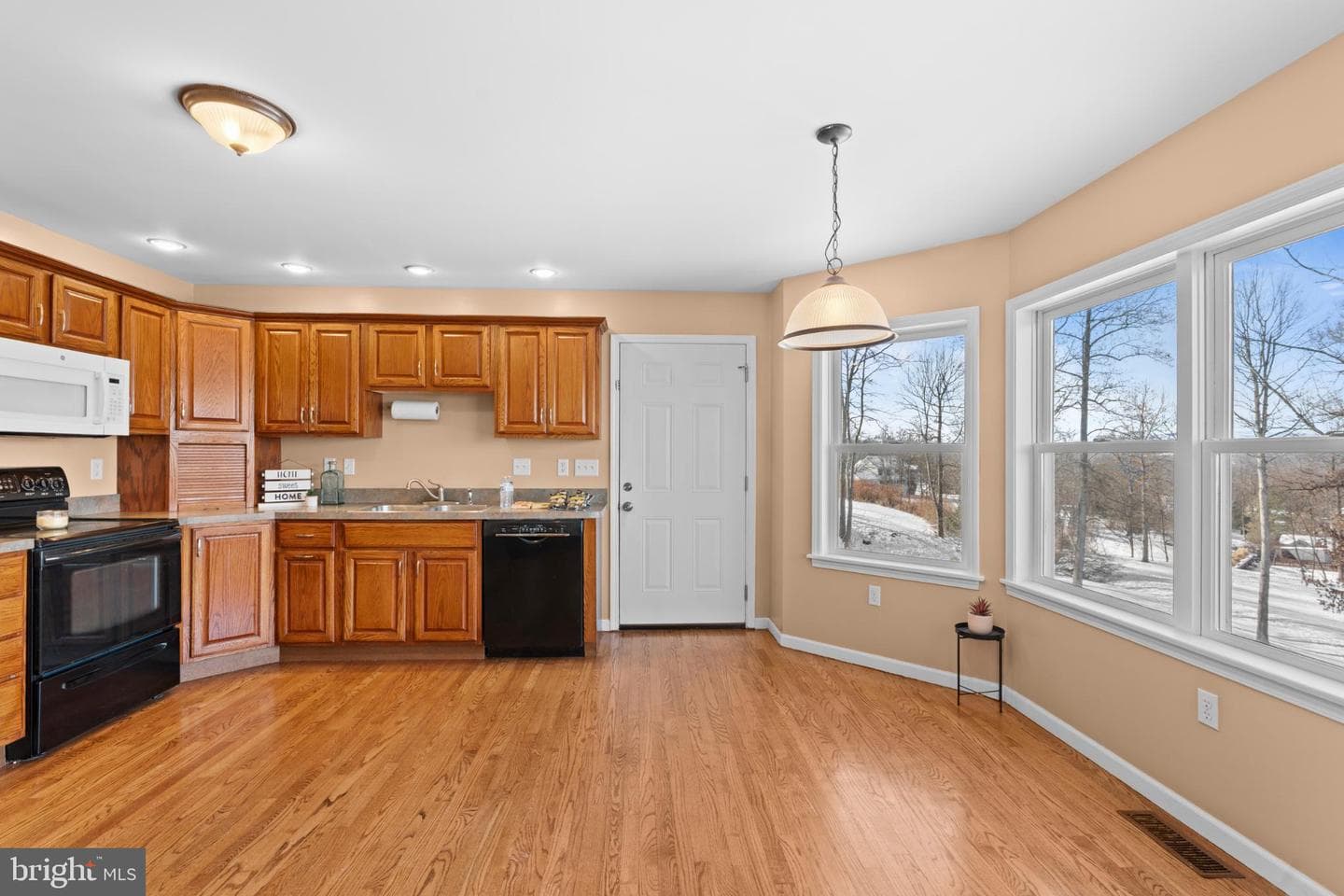 229 Cochise Trail photo 8