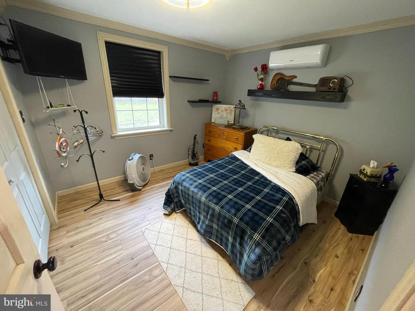 300 Erie Avenue photo 26