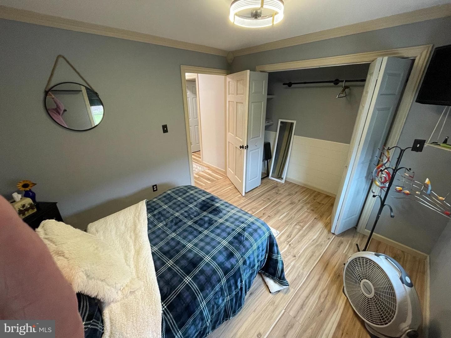 300 Erie Avenue photo 28