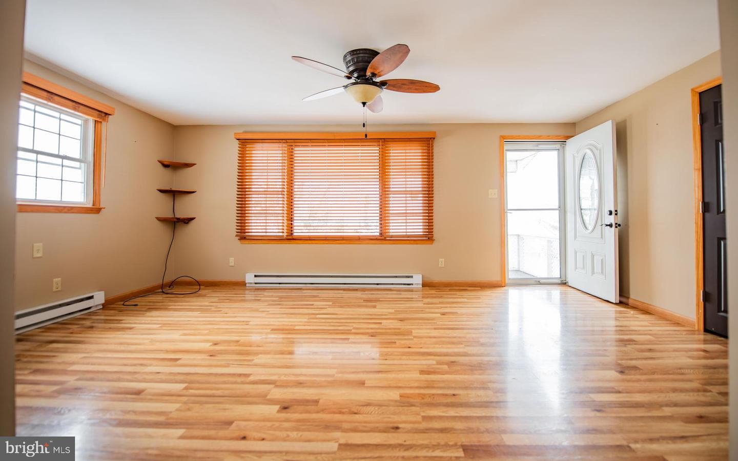 507 W Grape Street photo 2