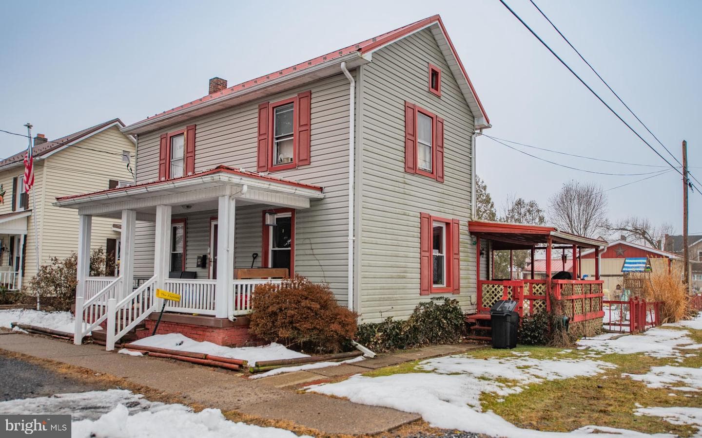 117 N Chestnut Street photo 2