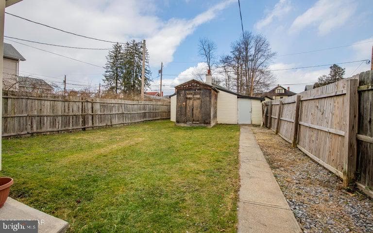 543 W Church Street photo 17