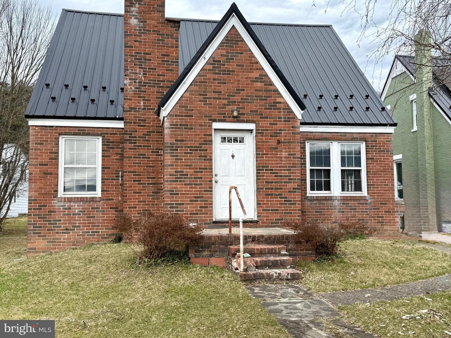 208 Woodward Avenue, Lock Haven
