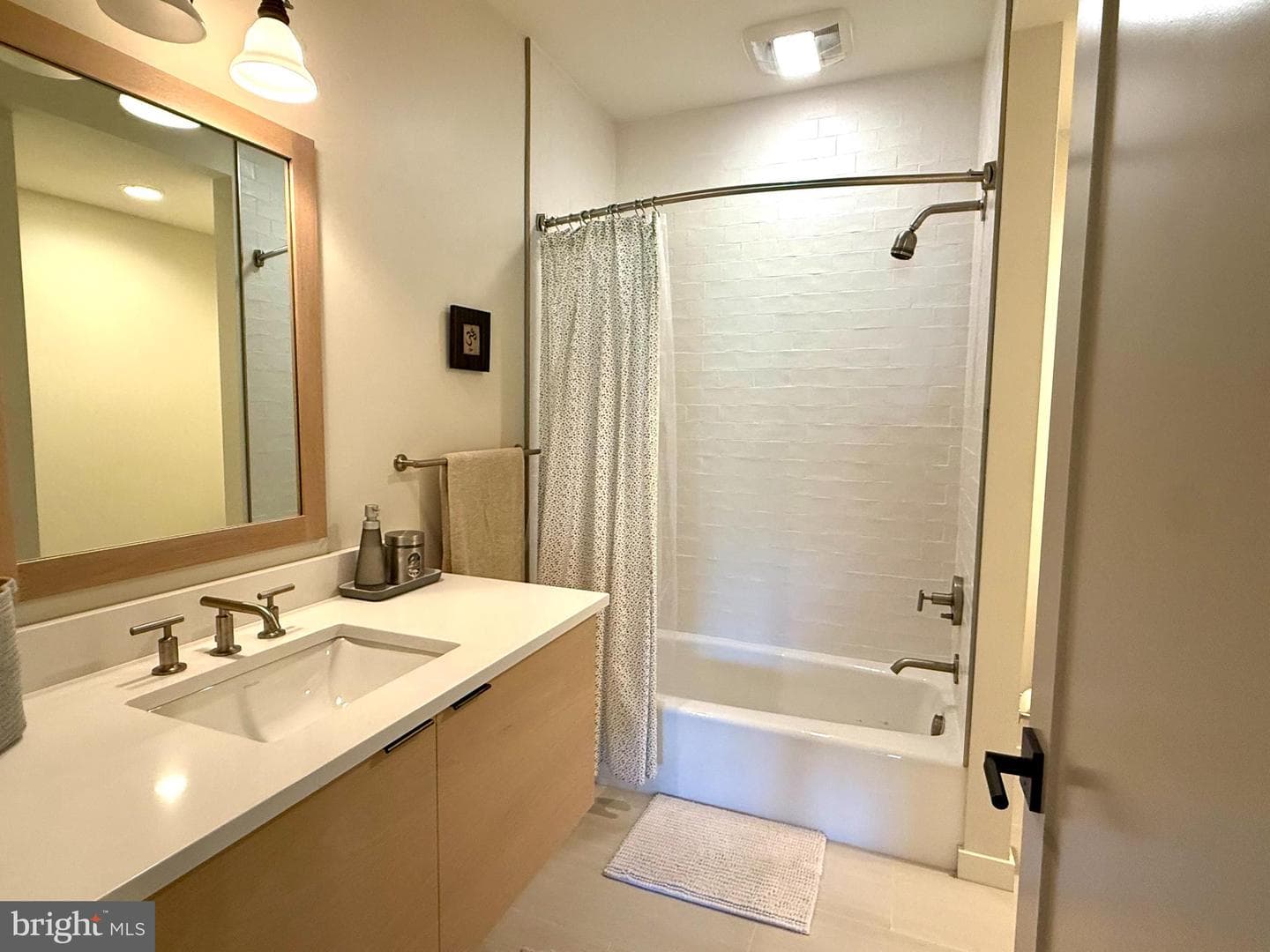 472 Falls Road photo 33