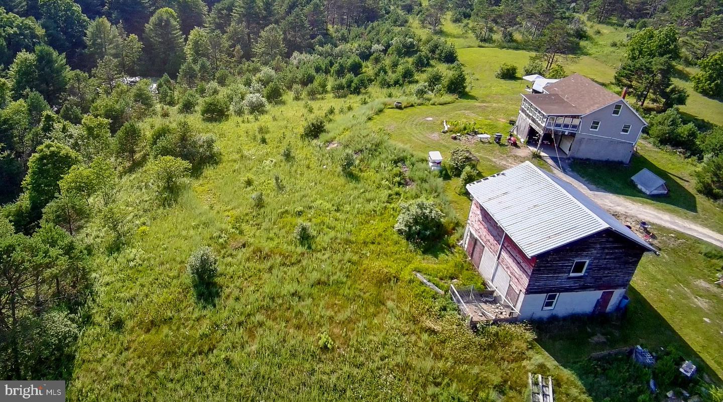 4081 Scootac Road, Beech Creek