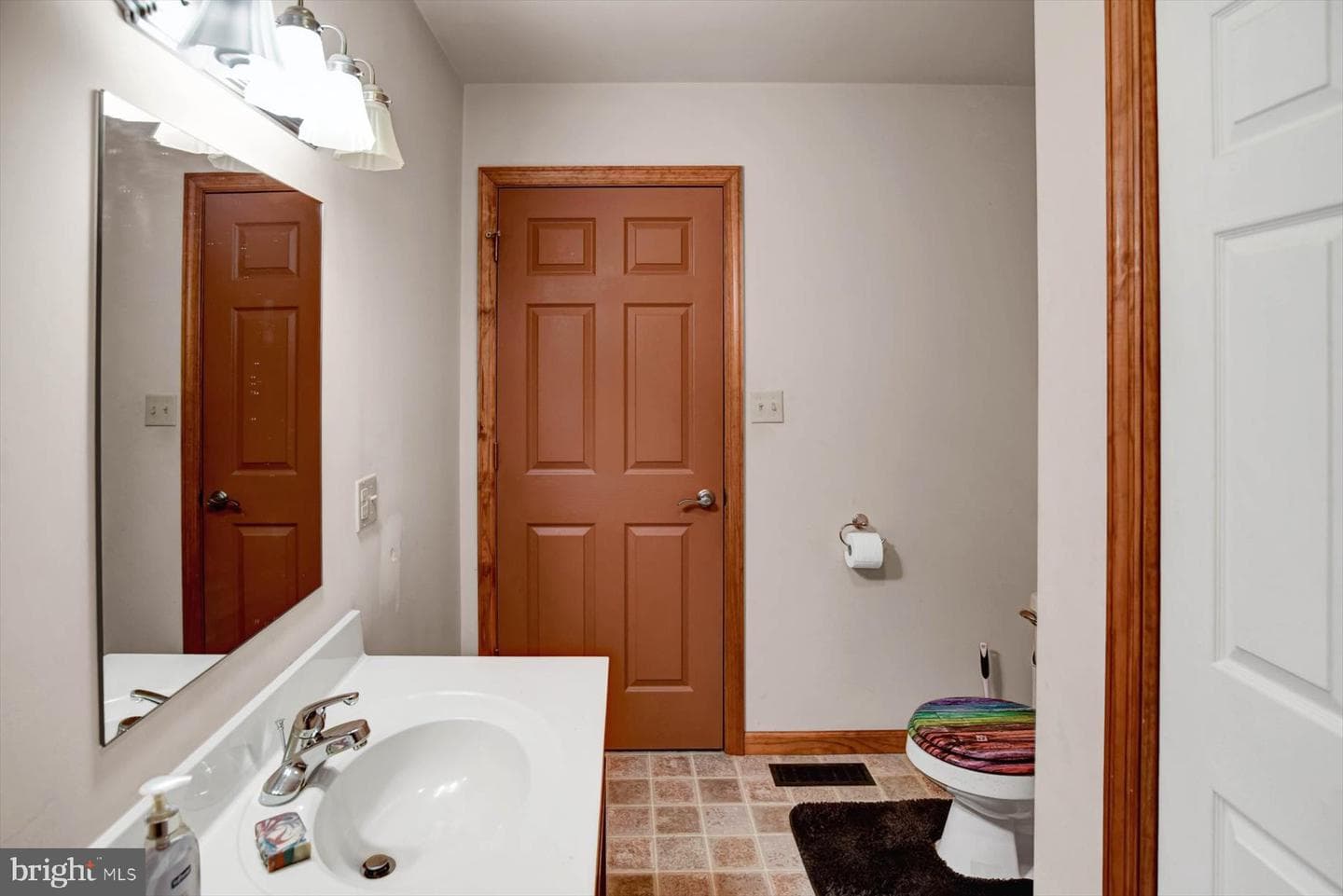 45 Laurel Lane photo 18