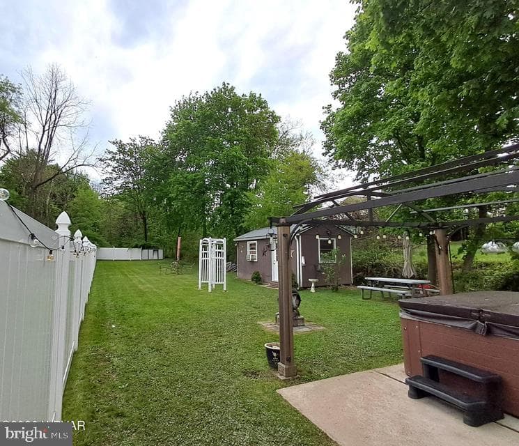 637 Woods Avenue photo 15