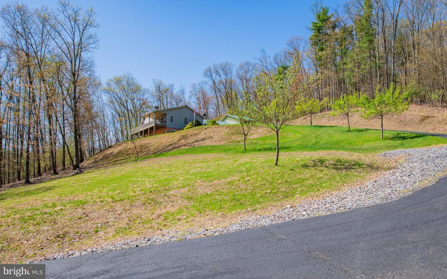 97 Heverly Lane photo 35