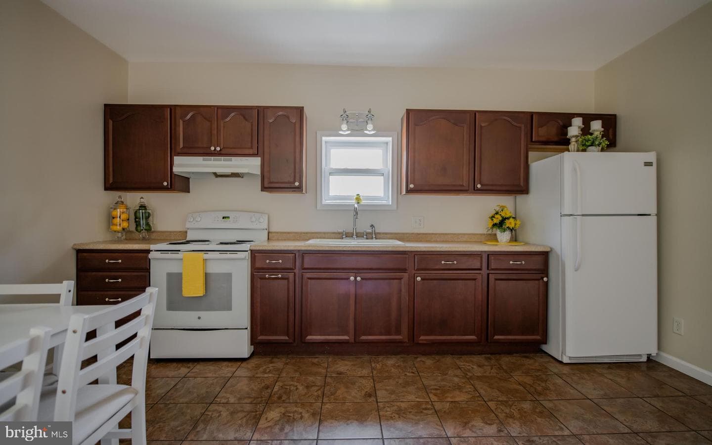 51 N Highland Street photo 19