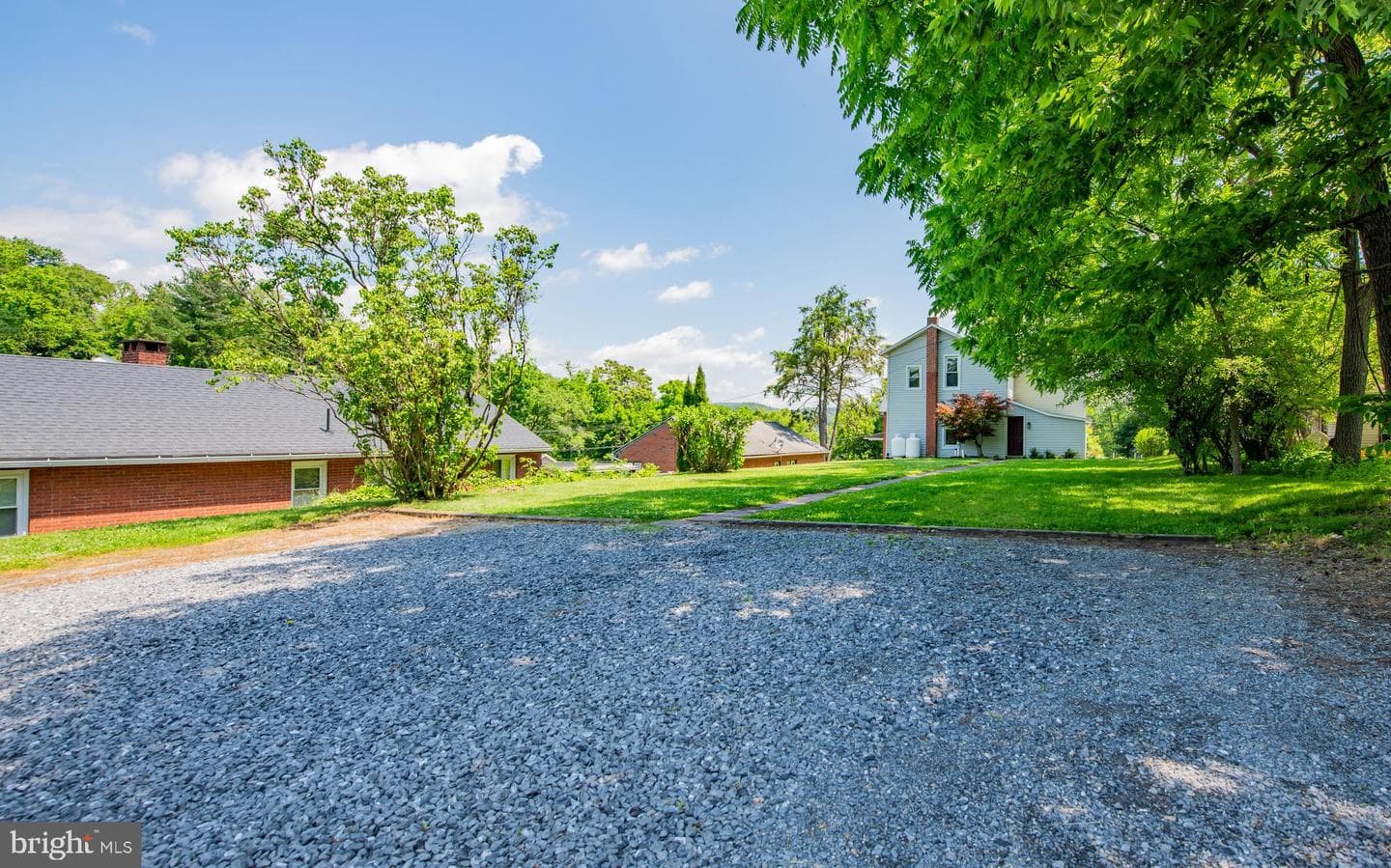51 N Highland Street photo 25