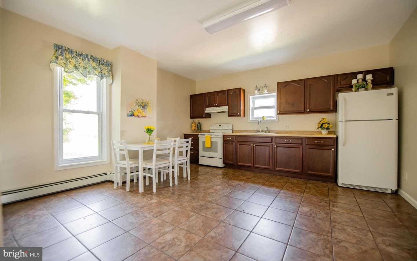 51 N Highland Street photo 6
