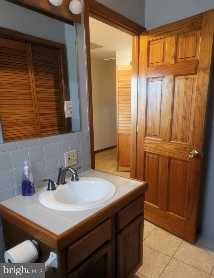 1123 4th Avenue photo 33