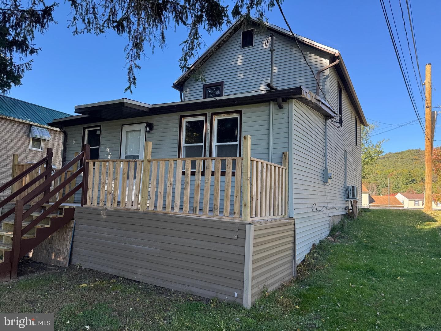 541 Summerhill Avenue photo 15