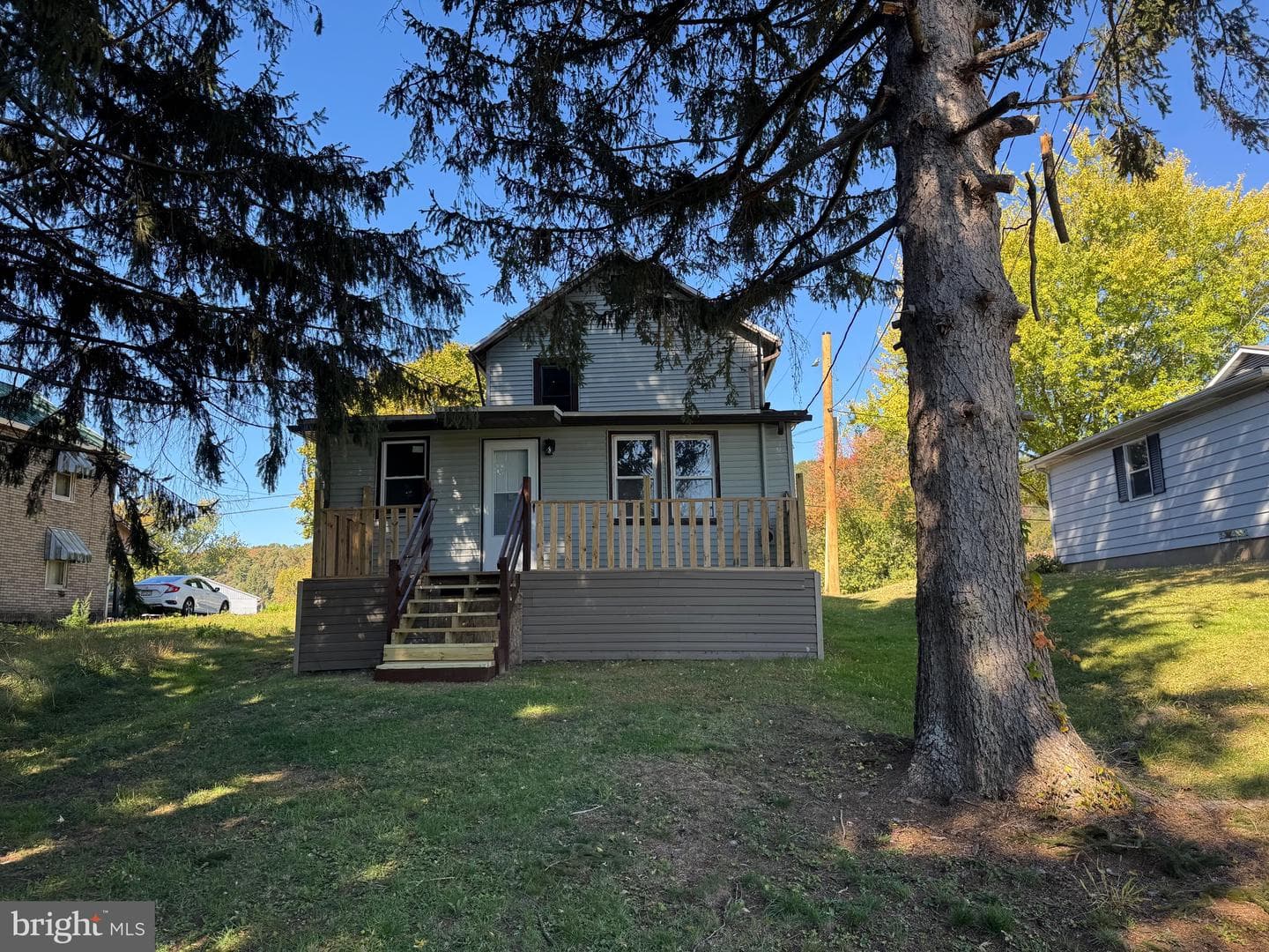 541 Summerhill Avenue photo 16