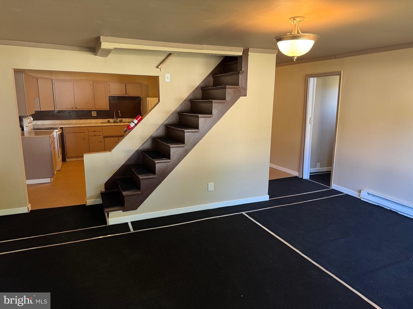 541 Summerhill Avenue photo 9