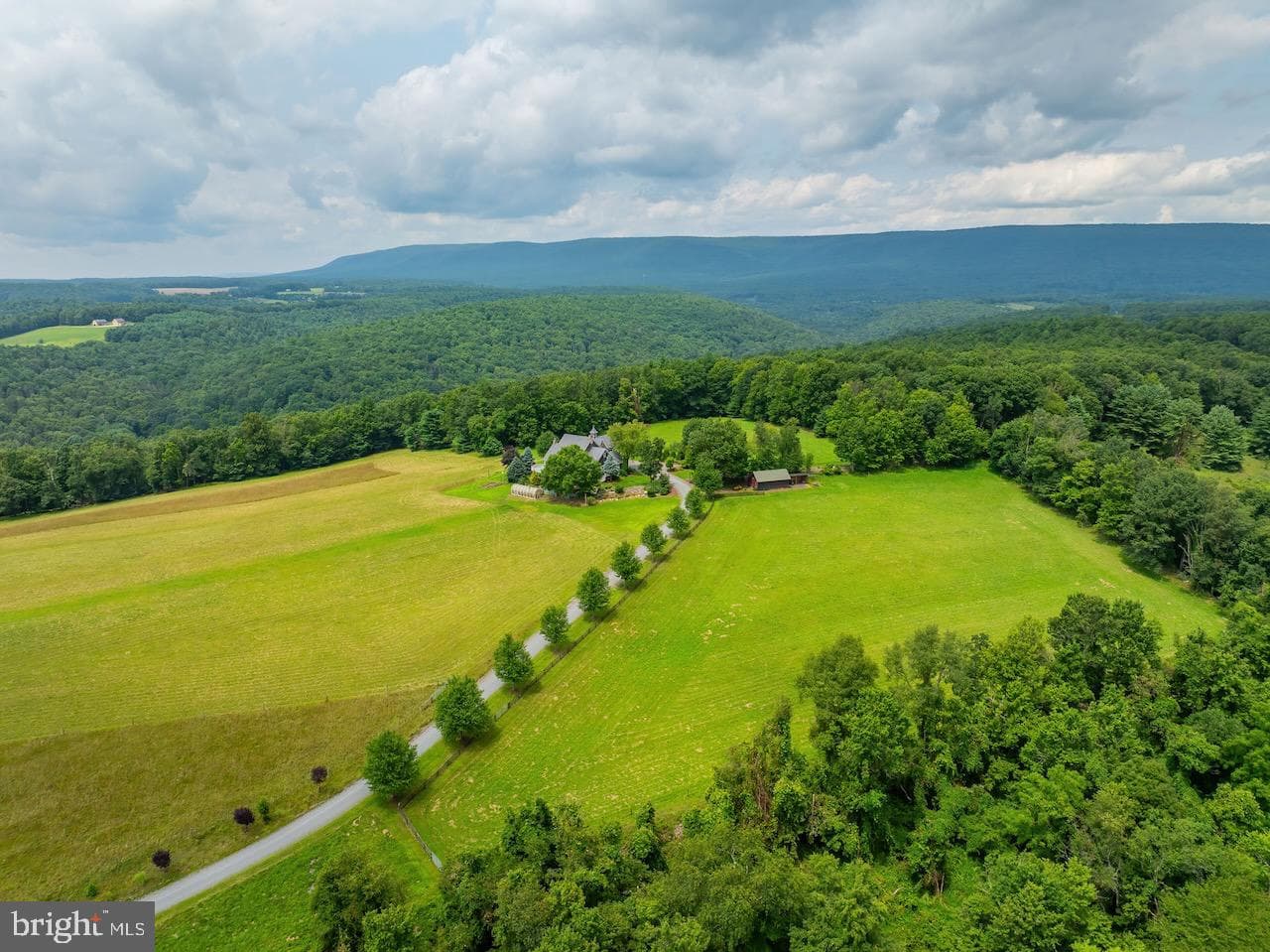 207 Klinger Hill Road photo 3