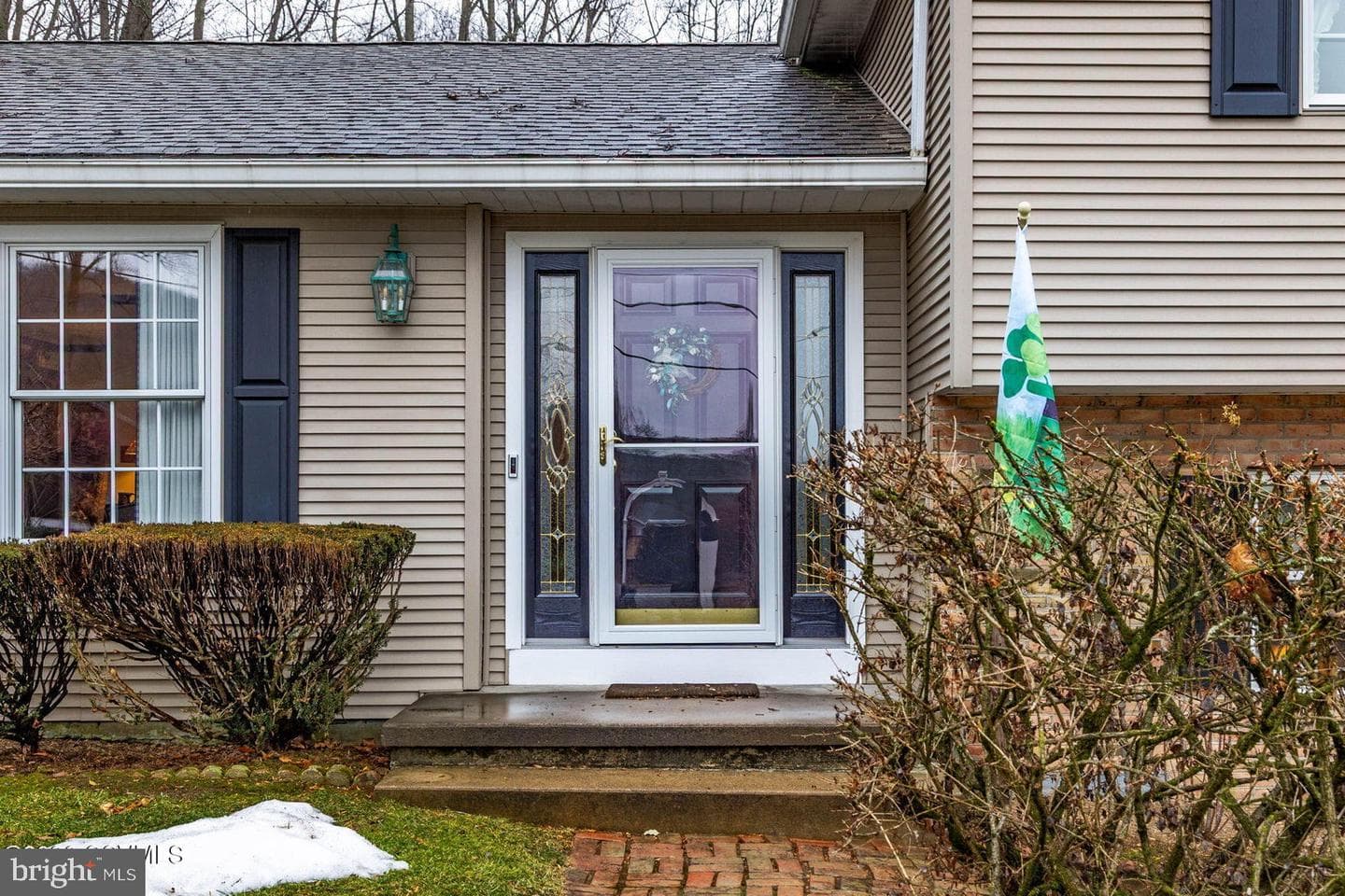 110 River Drive photo 2