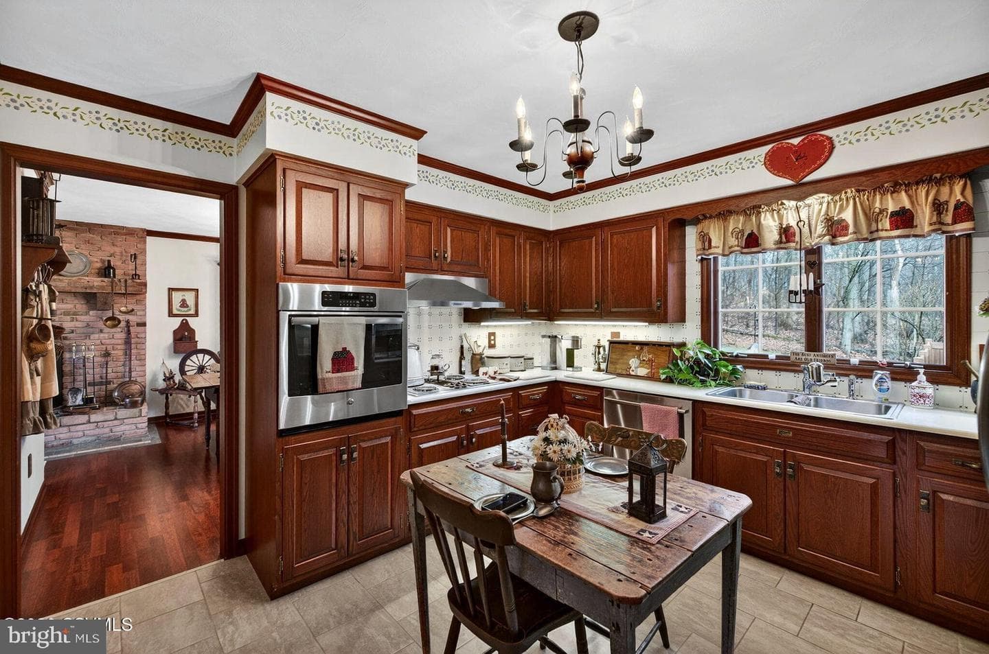 110 River Drive photo 4
