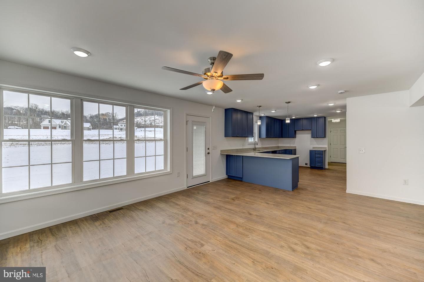 13 Estate Way photo 13