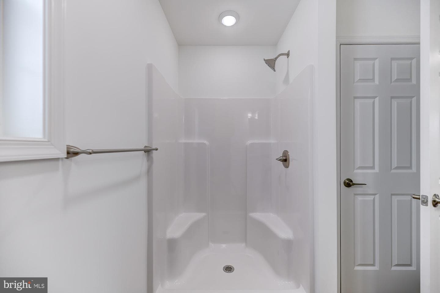 13 Estate Way photo 28