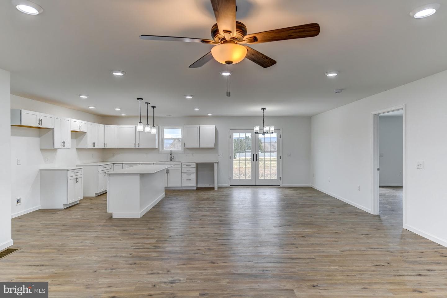 34 Mifflin Terrace photo 4