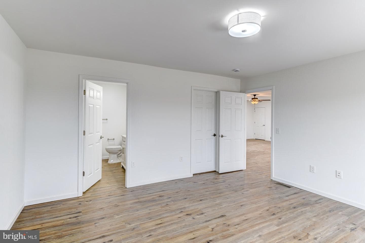 34 Mifflin Terrace photo 9