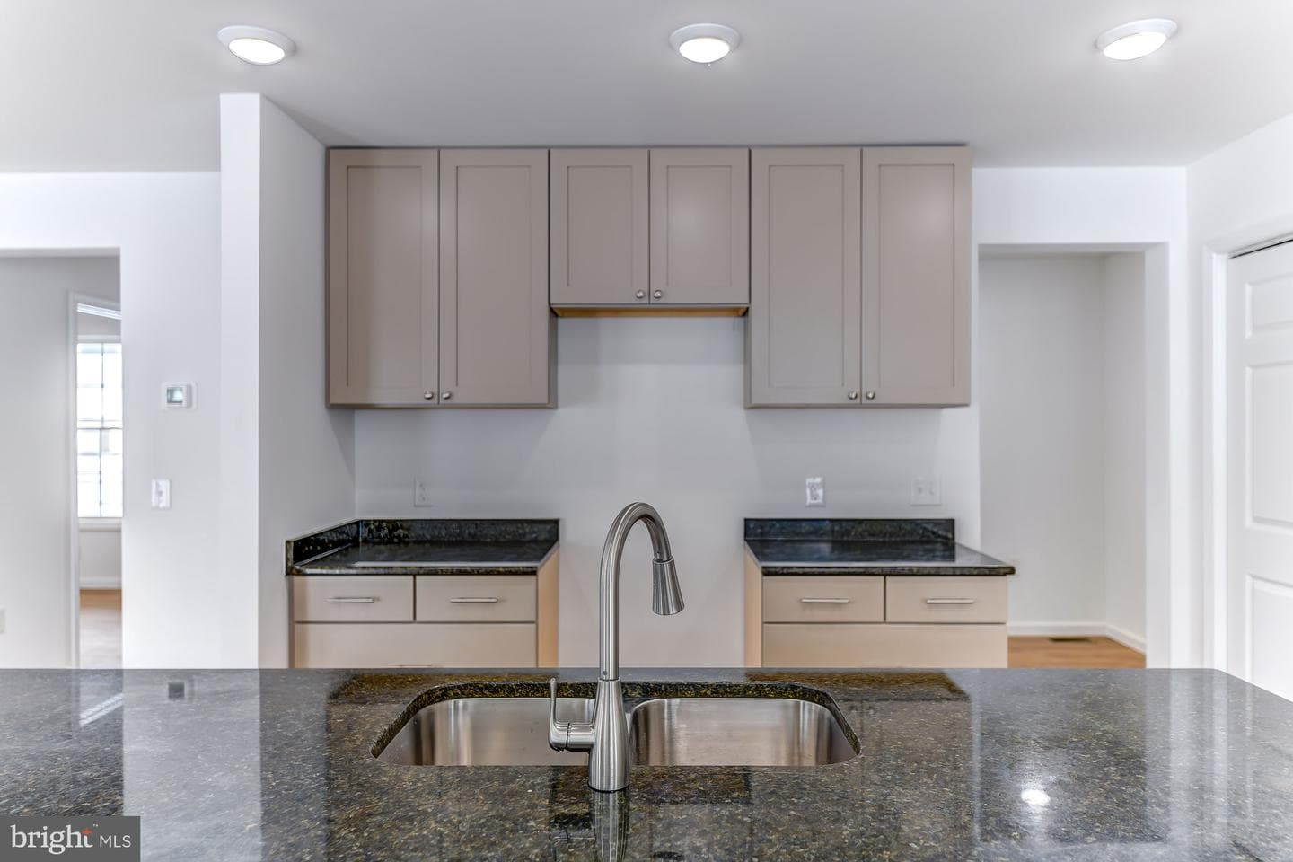 25 Mifflin Terrace photo 22