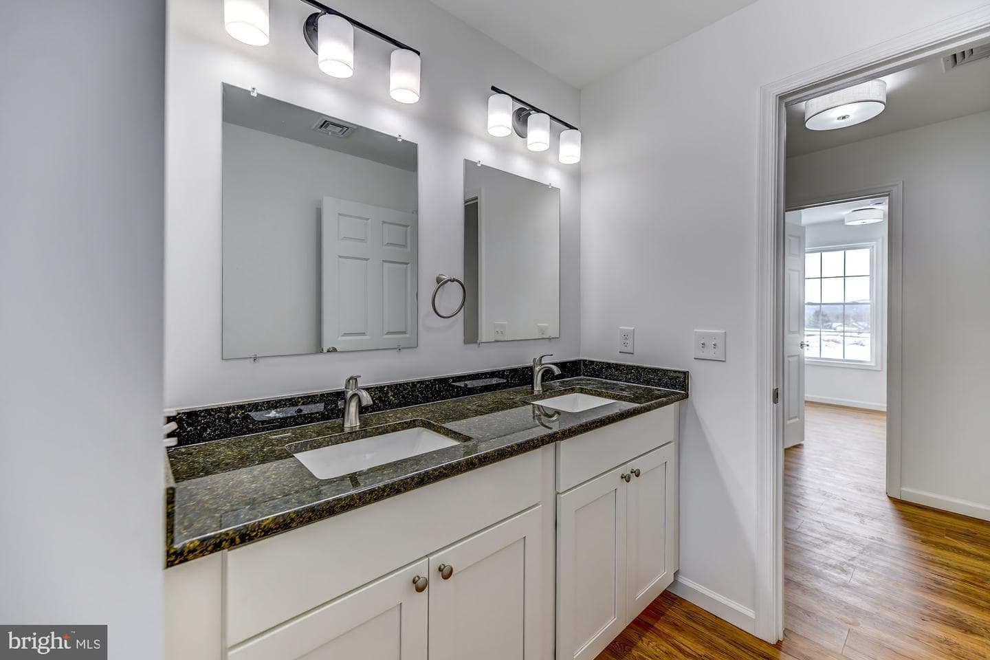 25 Mifflin Terrace photo 43