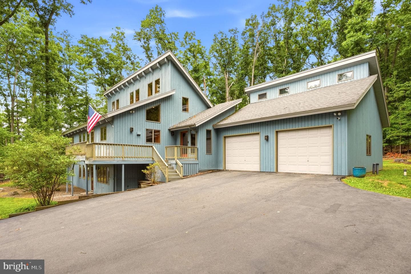 17 Maplewood Road photo 64