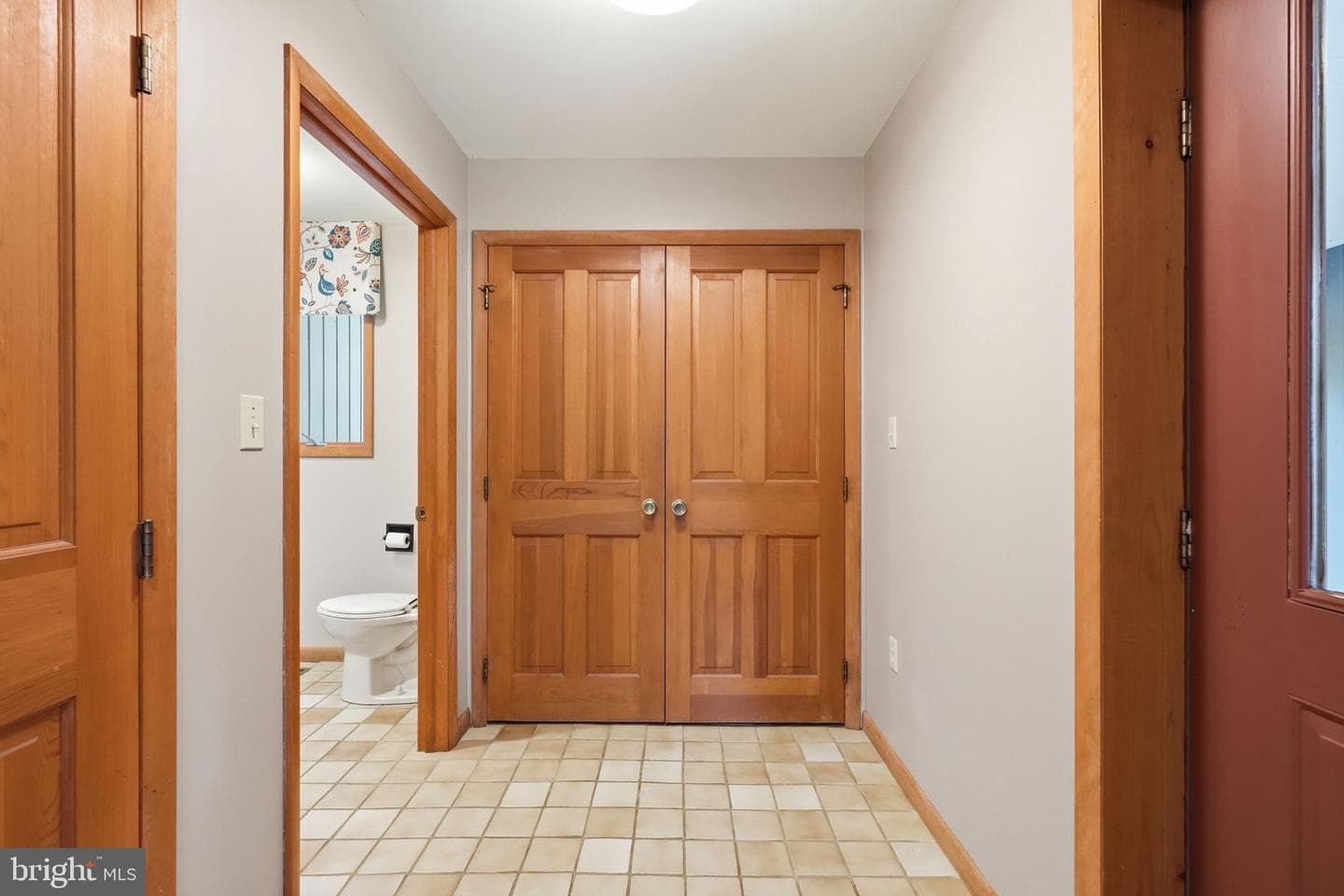 17 Maplewood Road photo 8