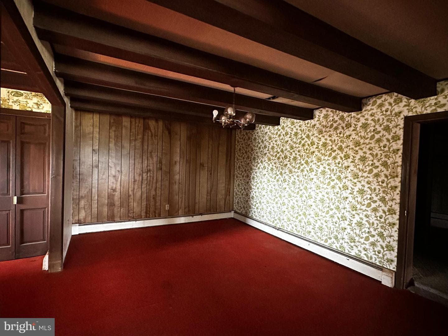 224 Middle Road photo 13