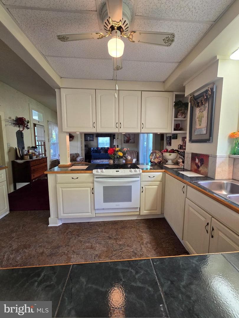 7227 3rd St. photo 21