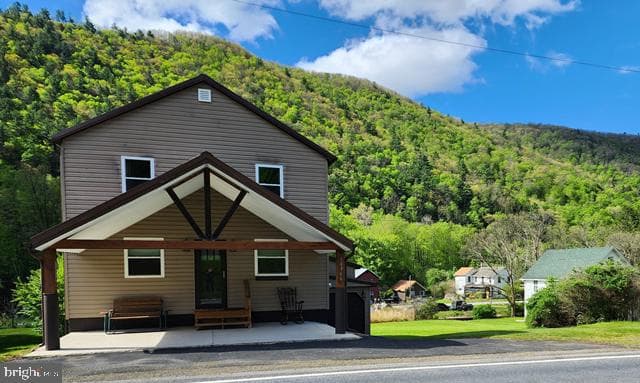 10366 Main Street, Sinnamahoning