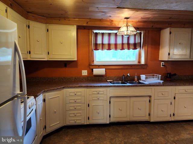 10366 Main Street photo 21