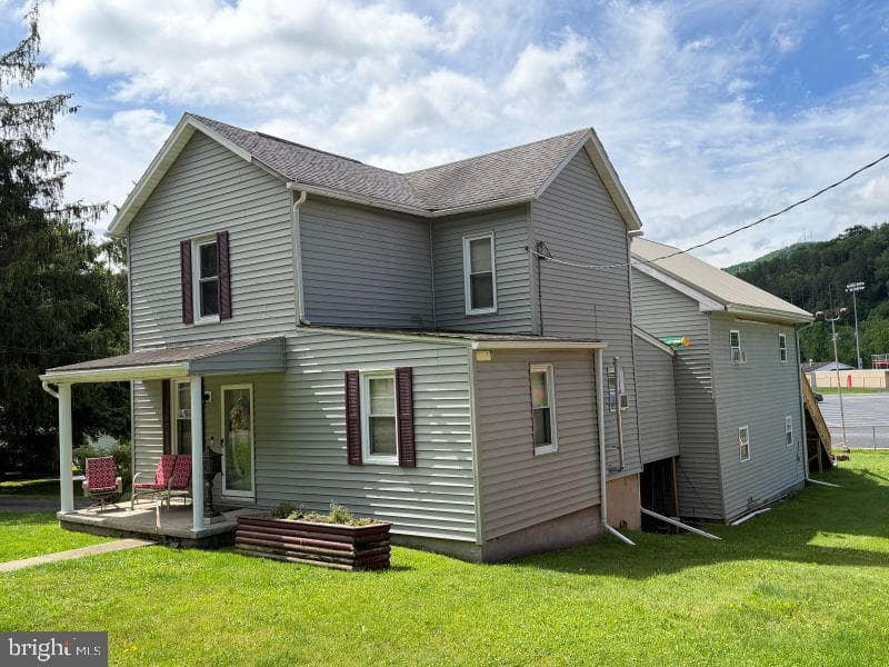 423 W Allegany Avenue, Emporium