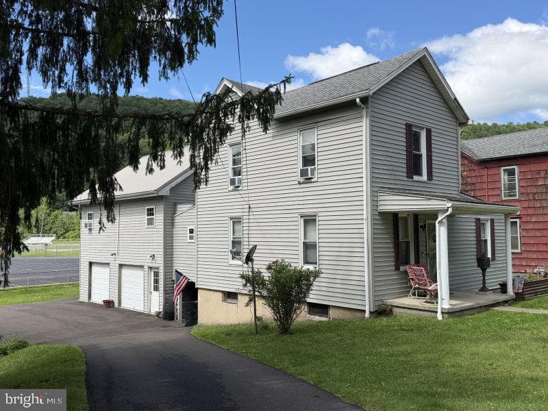 423 W Allegany Avenue photo 3