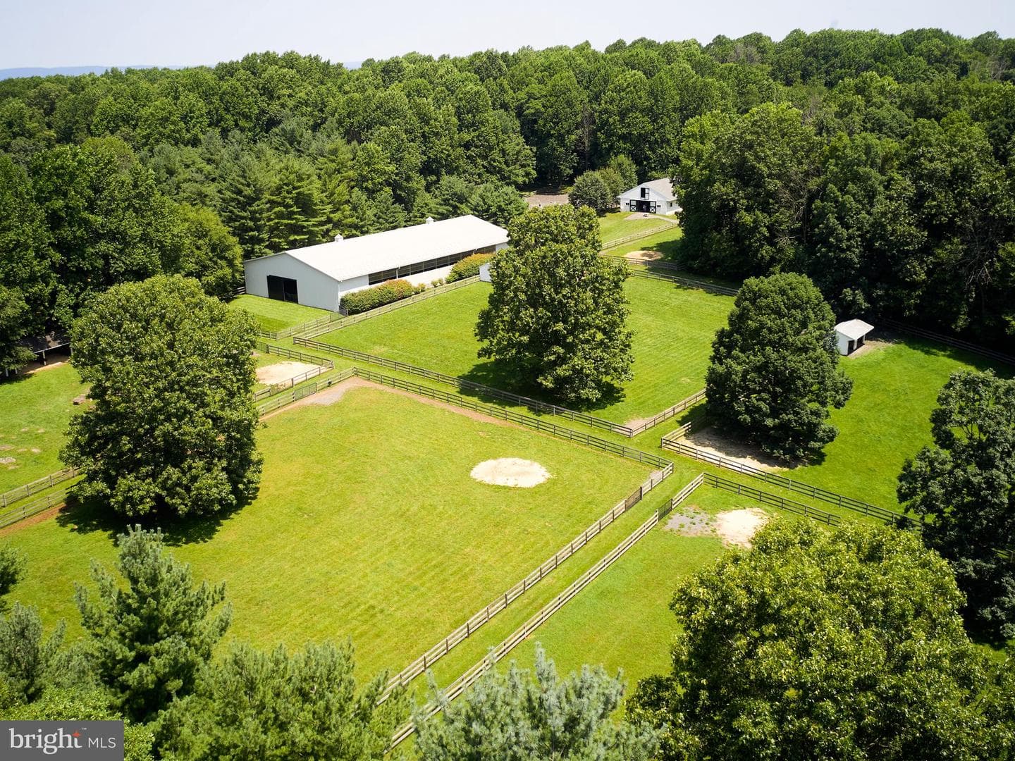 1683 Hilltop Road photo 13